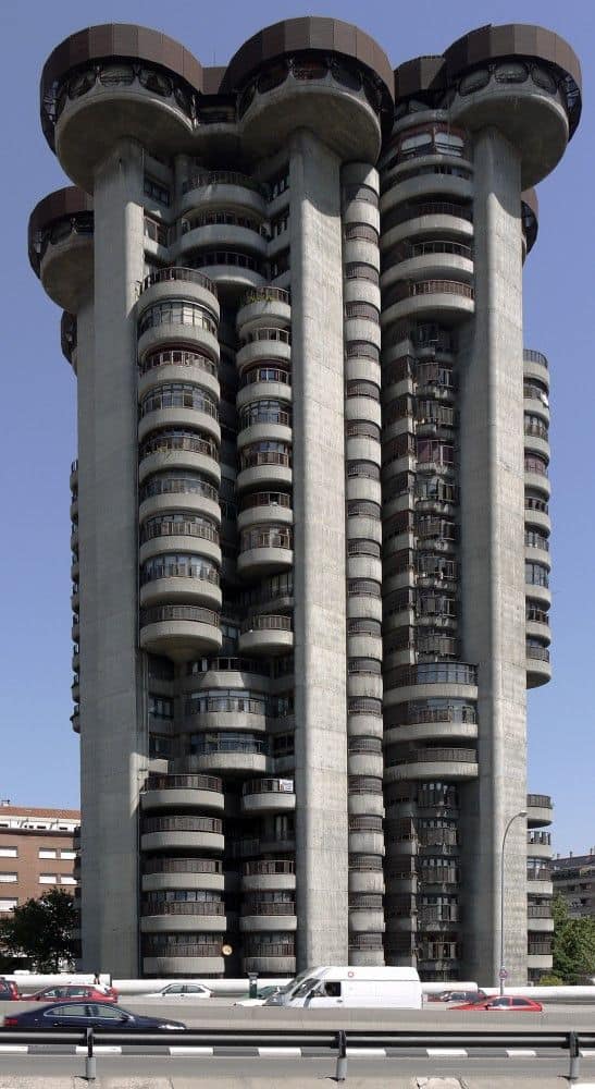 #29 THE WHITE TOWER BUILDING IN SPAIN