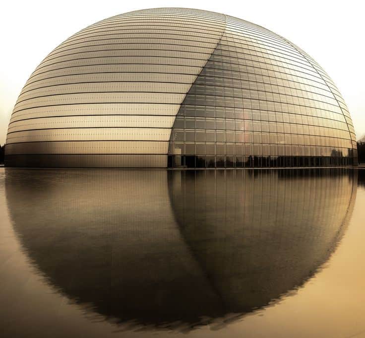 #10 THE GUANGZHOU OPERA HOUSE IN CHINA IS AN UNCONVENTIONAL ARCHITECTURAL STRUCTURE